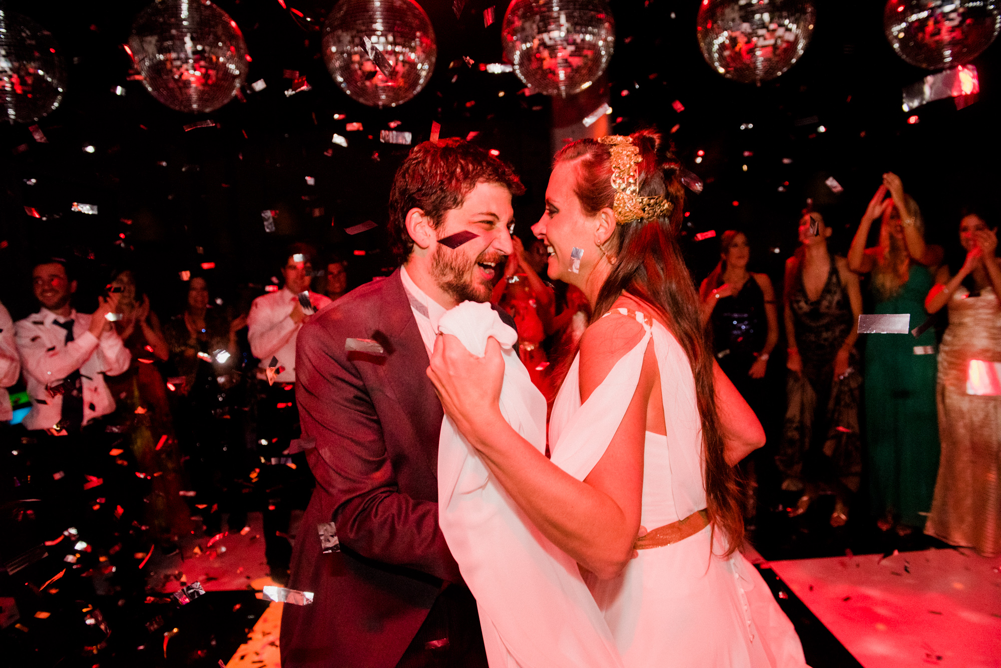 Gustavo Campos, argentine wedding photographer, La Boca, Caminito, destination wedding photographer, fotografo casamiento Buenos aires, fotografo boda buenos aires, Fotografo Boda Uruguay, Fotografo Boda Chile, Argentine e session, argentine pre wedding