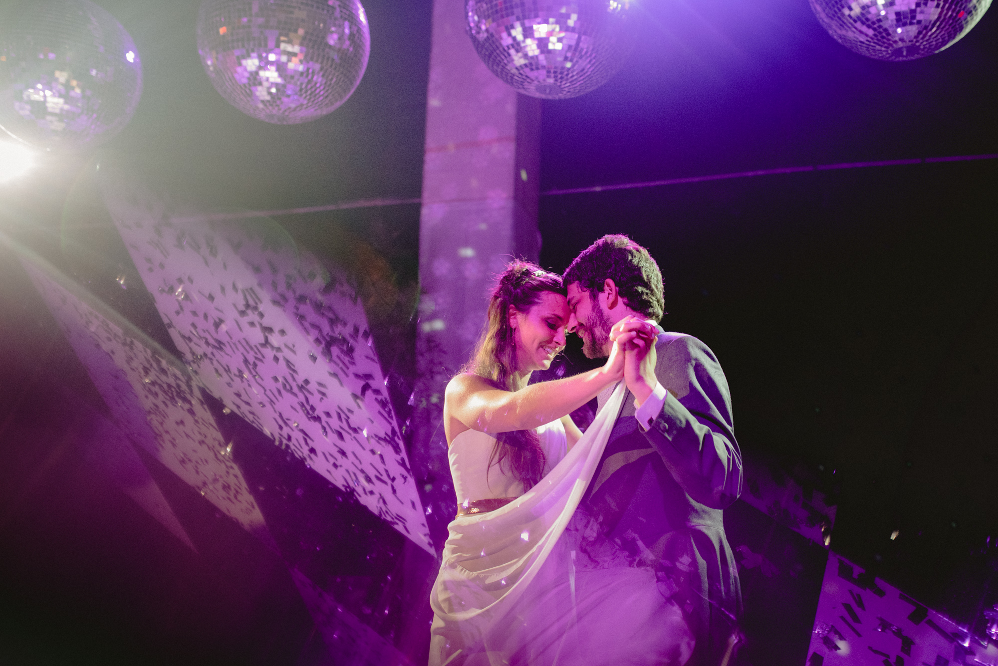Gustavo Campos, argentine wedding photographer, La Boca, Caminito, destination wedding photographer, fotografo casamiento Buenos aires, fotografo boda buenos aires, Fotografo Boda Uruguay, Fotografo Boda Chile, Argentine e session, argentine pre wedding