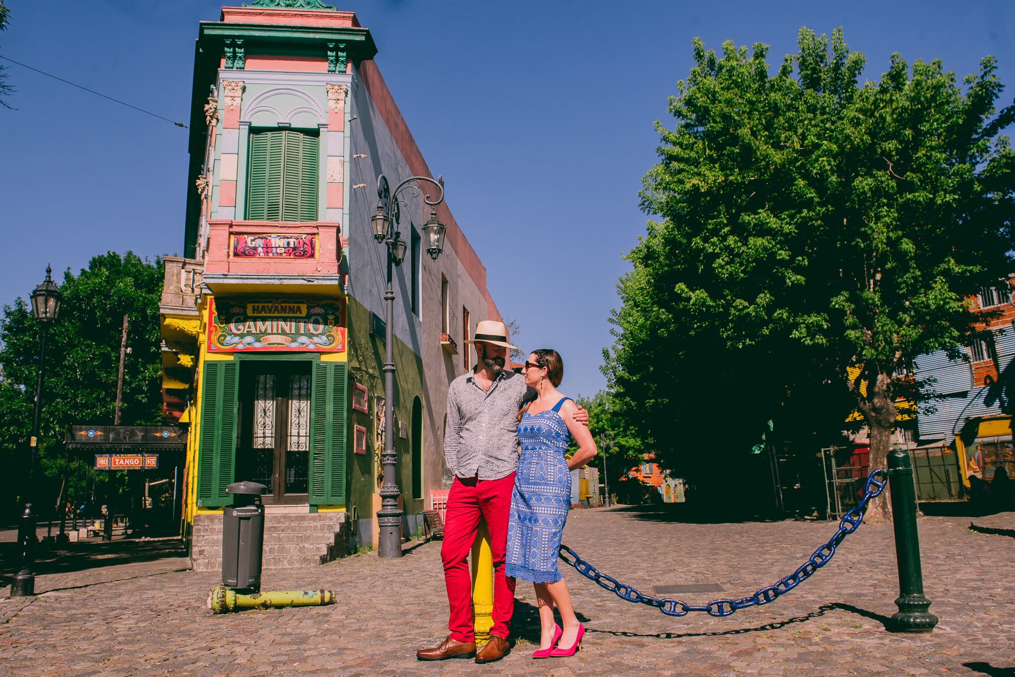gustavo campos, gus campos wedding, argentine wedding photographer, Irish wedding, fotos diferentes de boda, fotografo casamiento, fotografo boda, fotografo buenos aires, la boca caminito, san telmo, registo calle uruguay