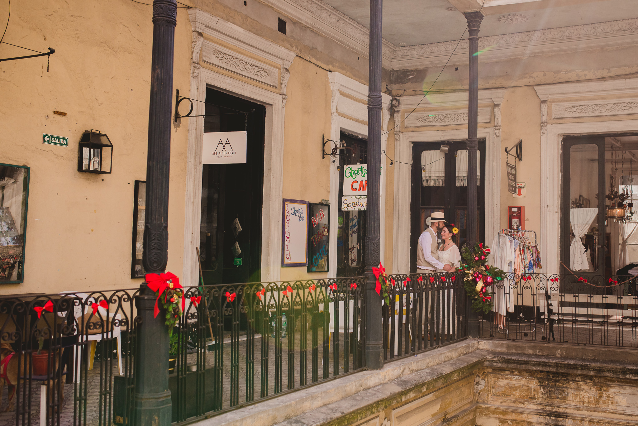 gustavo campos, gus campos wedding, argentine wedding photographer, Irish wedding, fotos diferentes de boda, fotografo casamiento, fotografo boda, fotografo buenos aires, la boca caminito, san telmo, registo calle uruguay