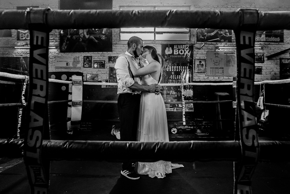 Gustavo Campos, fotografo de bodas, trash the dress, sesion de novios, sesión post boda, Gus Campos, boxing session, boxing bride, fotografo de casamiento en capital, fotografo buenos aires, alvarez boxing club, fotos de bodas diferentes