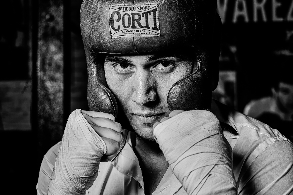 Gustavo Campos, fotografo de bodas, trash the dress, sesion de novios, sesión post boda, Gus Campos, boxing session, boxing bride, fotografo de casamiento en capital, fotografo buenos aires, alvarez boxing club, fotos de bodas diferentes